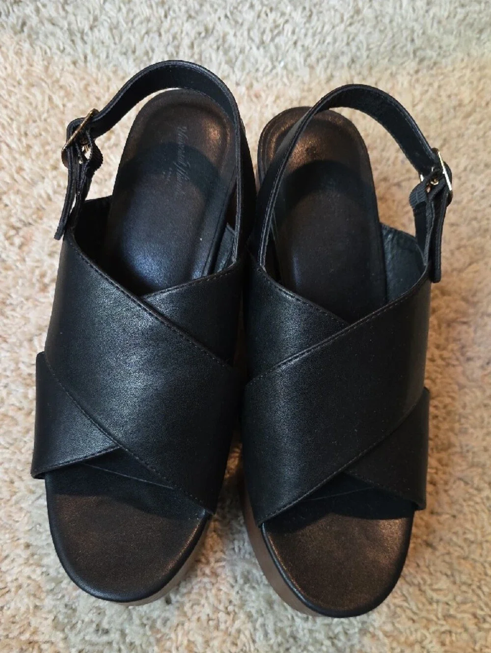 Universal Thread Black Platform Wedge Sandals Size 9.5